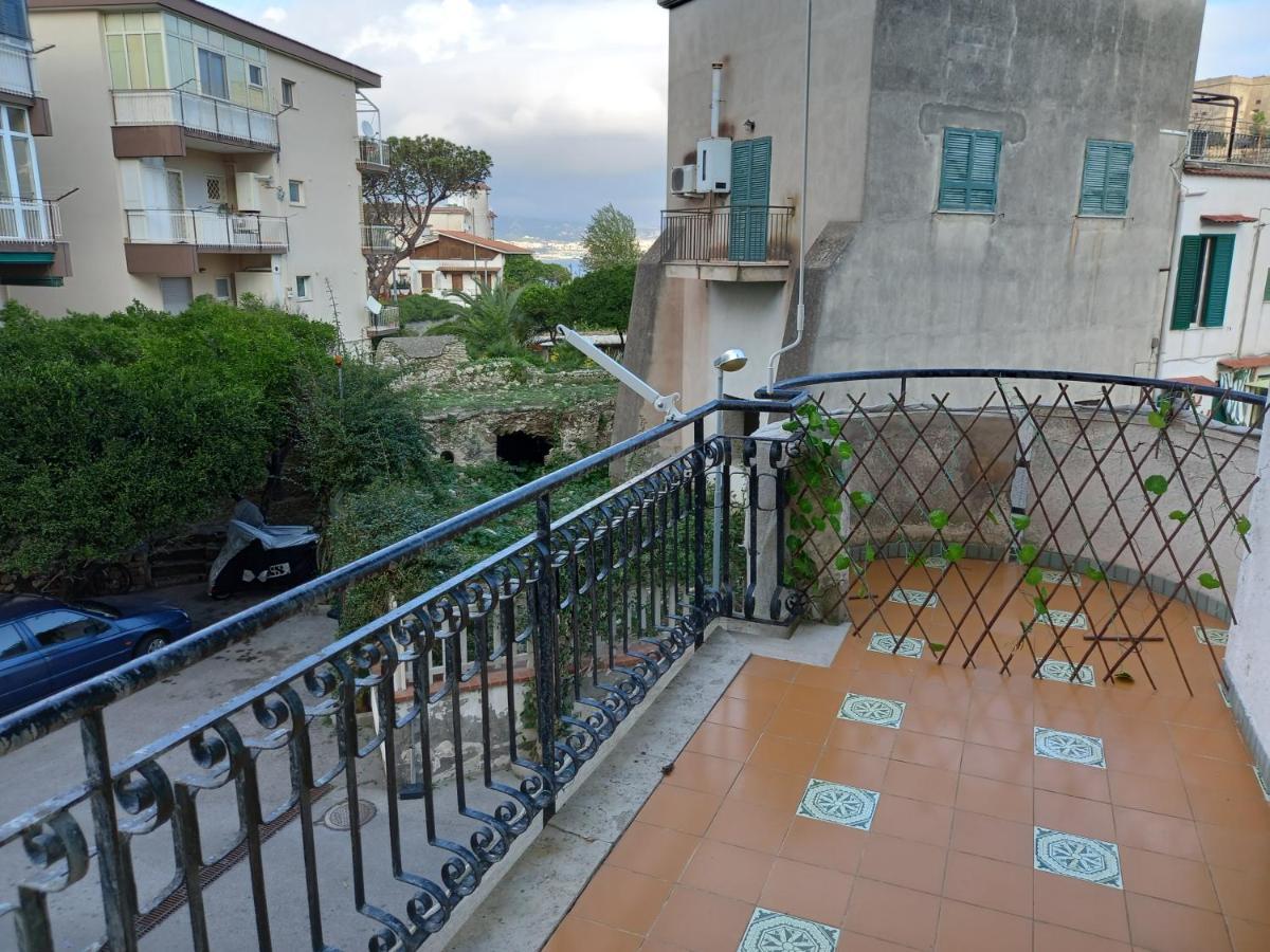 Appartement Domus Zagare - Wi-Fi à Baia  Extérieur photo